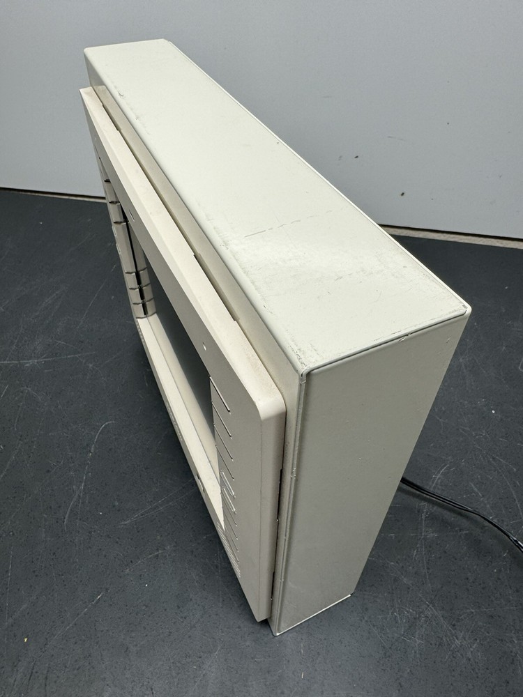 CRESTRON TPMC-8L (WHITE) TOUCH PANEL Working Condition (no Ac Adapter). G-31