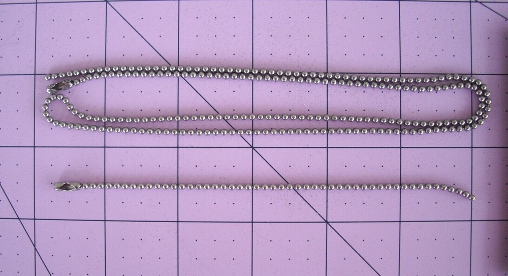 World War II Dog Tag Chains Sealed Box 100 Envelopes & 200 Chains NOS Free Ship