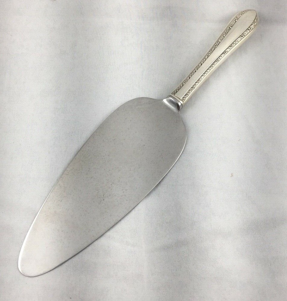 Wild Flower by Oneida Sterling Pie Cake Server