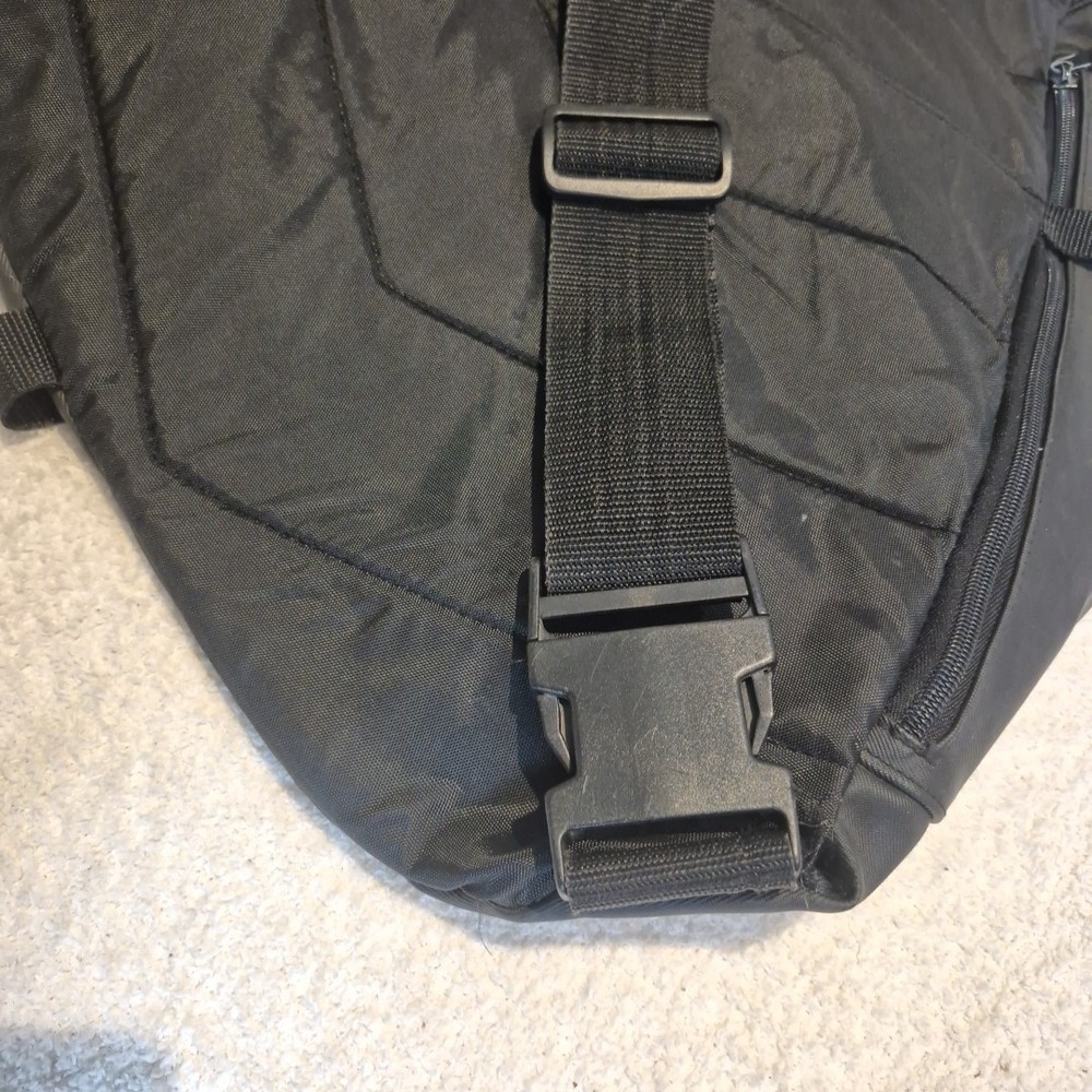 US Army One Strap Backpack 22x16 Black Missing One Zipper