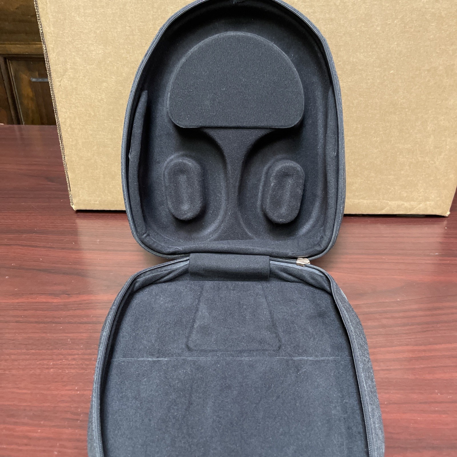 OEM Sony WH-1000XM5 xm2 xm3 xm4 Wireless Headphones Hard Zipper Case Only