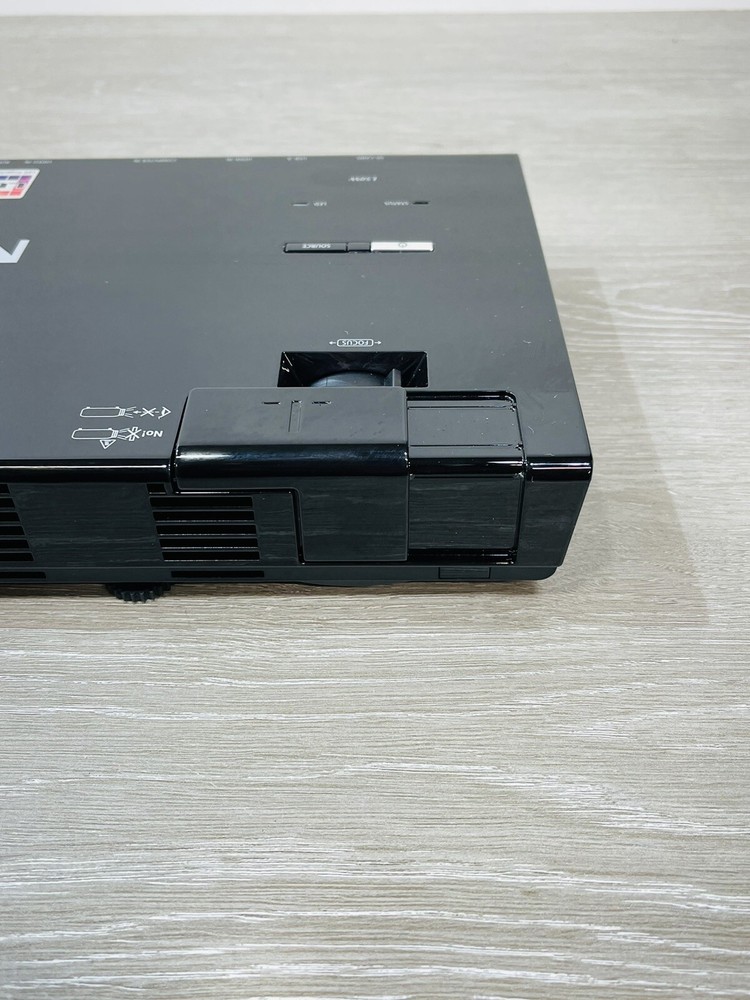 NEC NP-L50w LED Mobile Projector