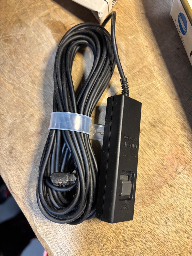 MINOLTA Camera 16' Remote Cord RC-1000L New, Open Box