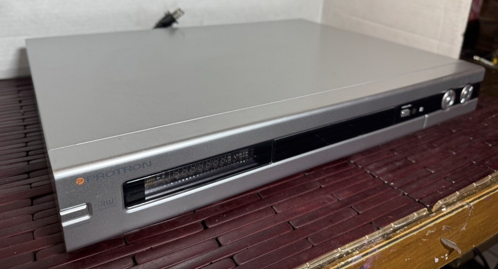 Protron DVD Recorder Player System Model No. PD-DVR100 No Remote Tested & Works