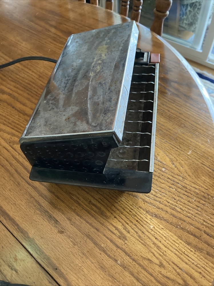 antique General Electric toaster 12x7x4.