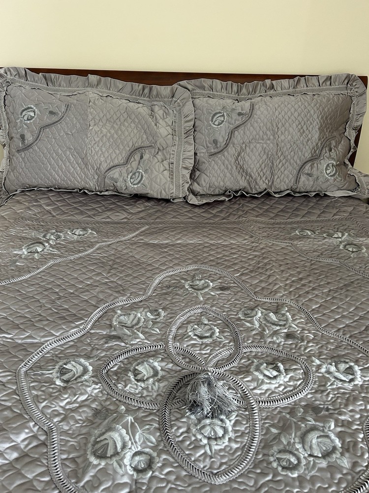 3 Piece Queen Set Bed Cover