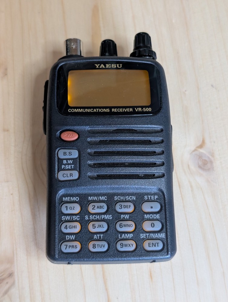 Yaesu VR-500 Communications Receiver