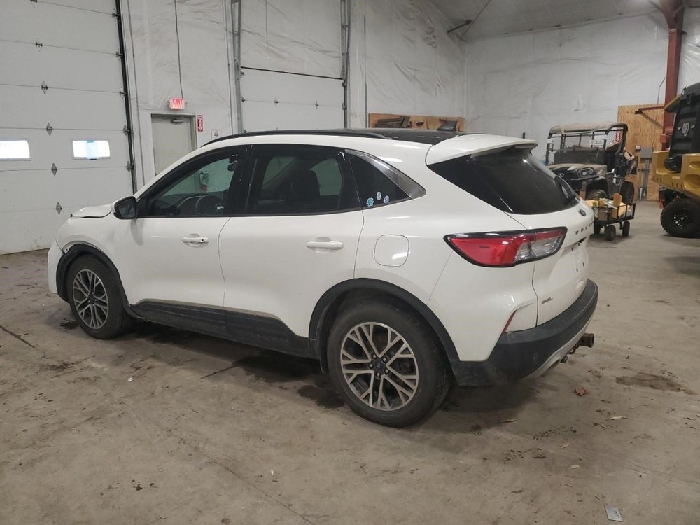 ESCAPE 2020 Glove Box 2092305