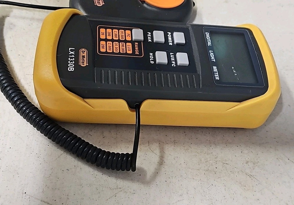 Dr. Meter LX1330B Digital Illuminance Light Meter