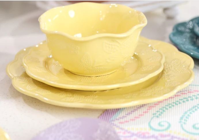 Temp-tations All A Flutter 12pc Dinnerware Set, Embossed, TEAL, P1 BT18