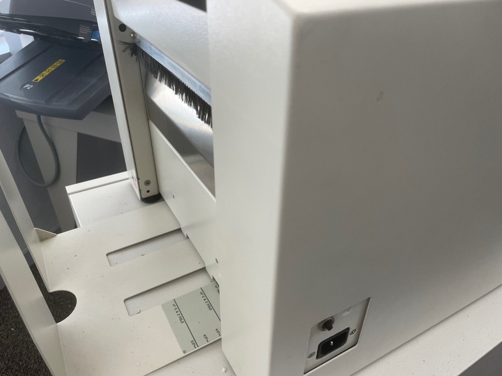 Formax FD-1500 Folder/Pressure Sealer