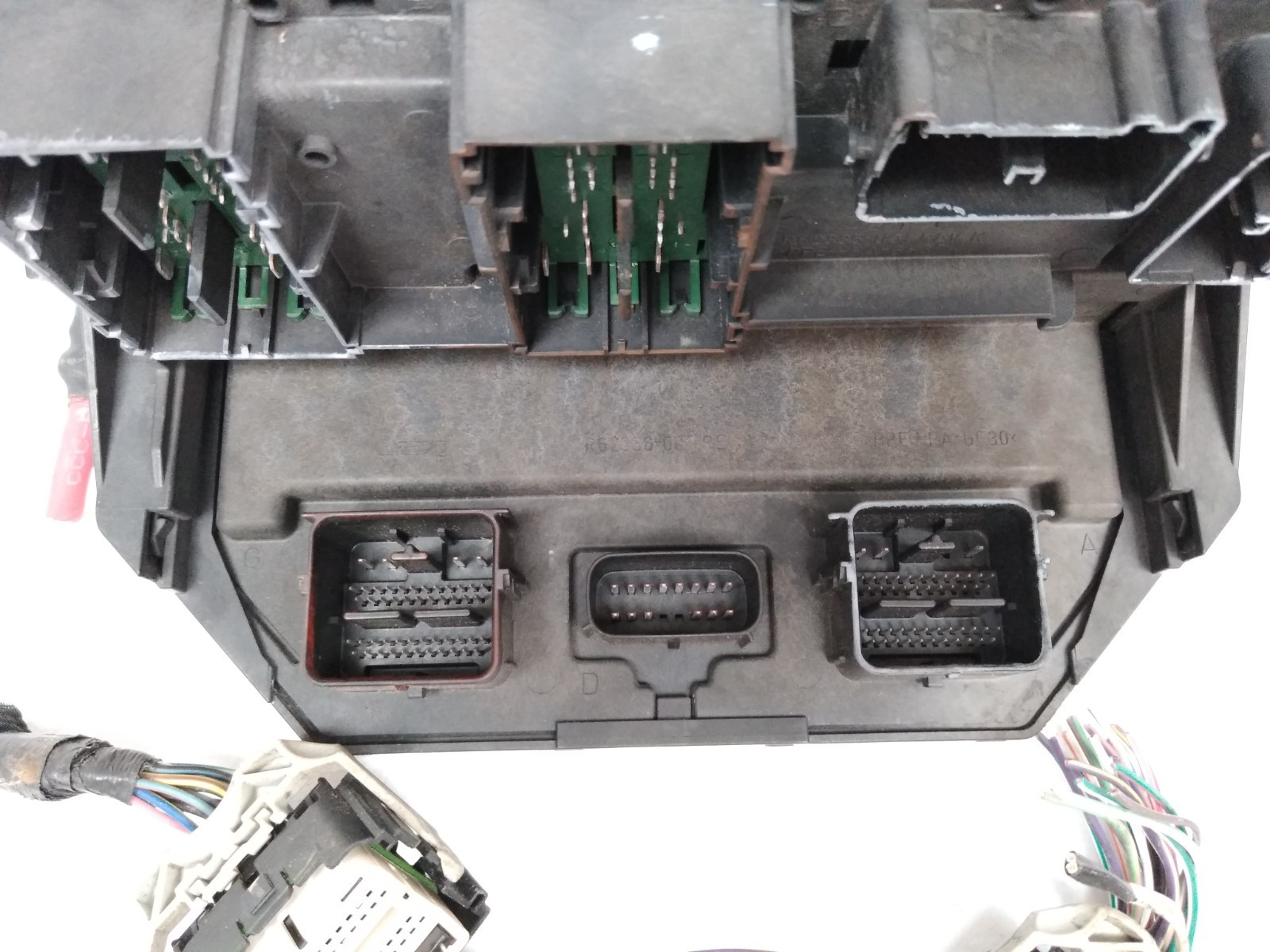 04692304AE Jeep 2009 2010 Liberty Fuse Box Dodge Nitro Front Relay Engine OEM J8