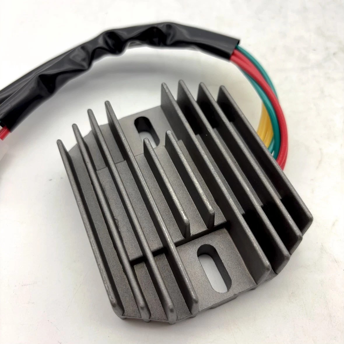 New Regulator Rectifier for Suzuki GSXR750 GSXR 750 2006-2009 2011 32800-18H00
