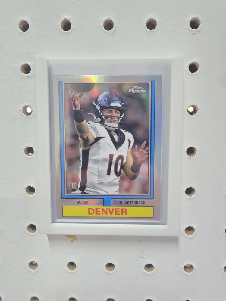 Wall Mount Trading Card Holder - 3D Printed - Customizable!