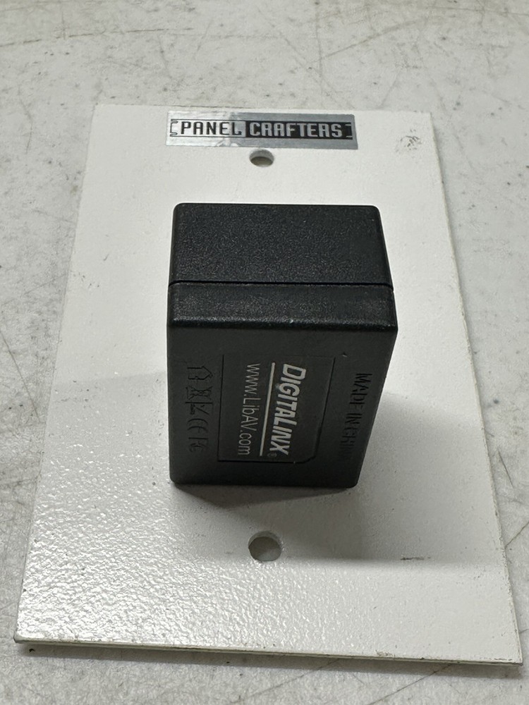 DigitalLinx Client PMI-A9A Receiver USB Extender Over Cat 5/6 In Faceplate
