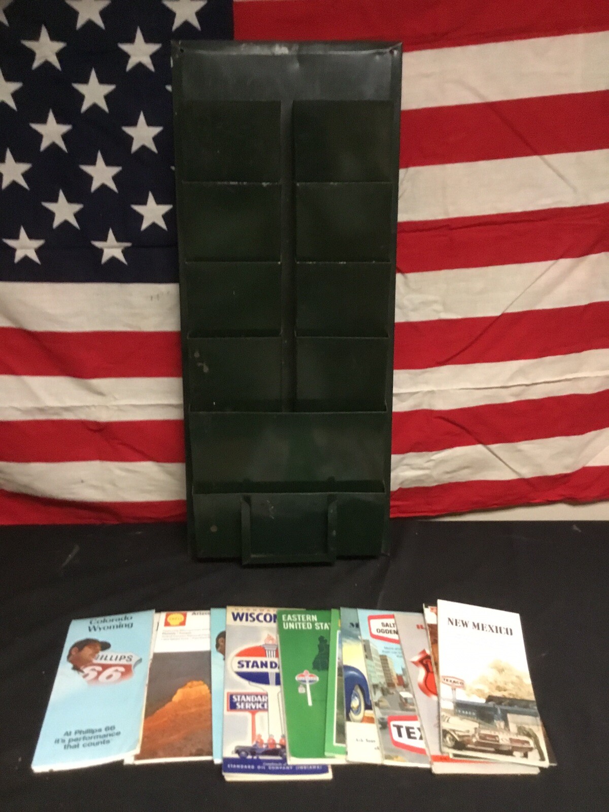 Rare! vintage 1930s 40s Flying A metal Gas Oil Road Map Holder Large Size.