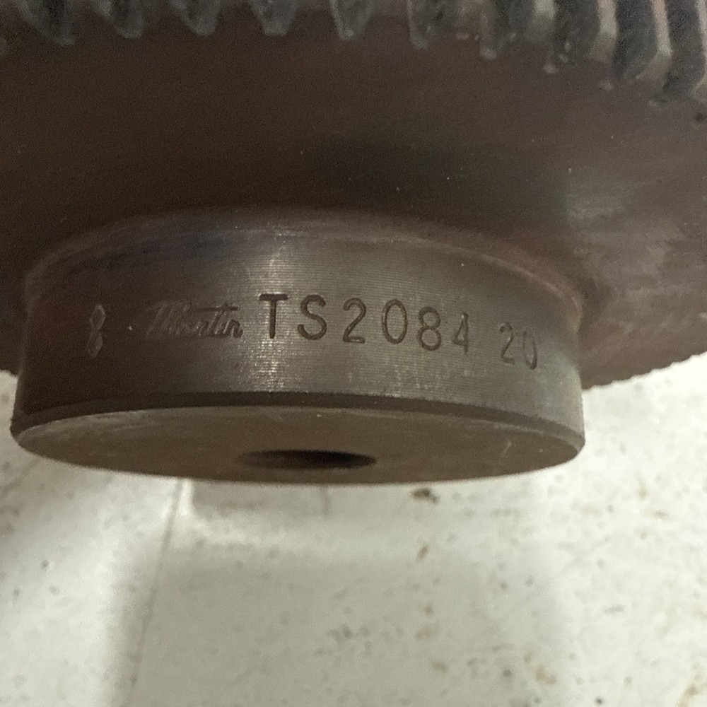 MARTIN SPUR GEAR TS2084 20 **NOS**