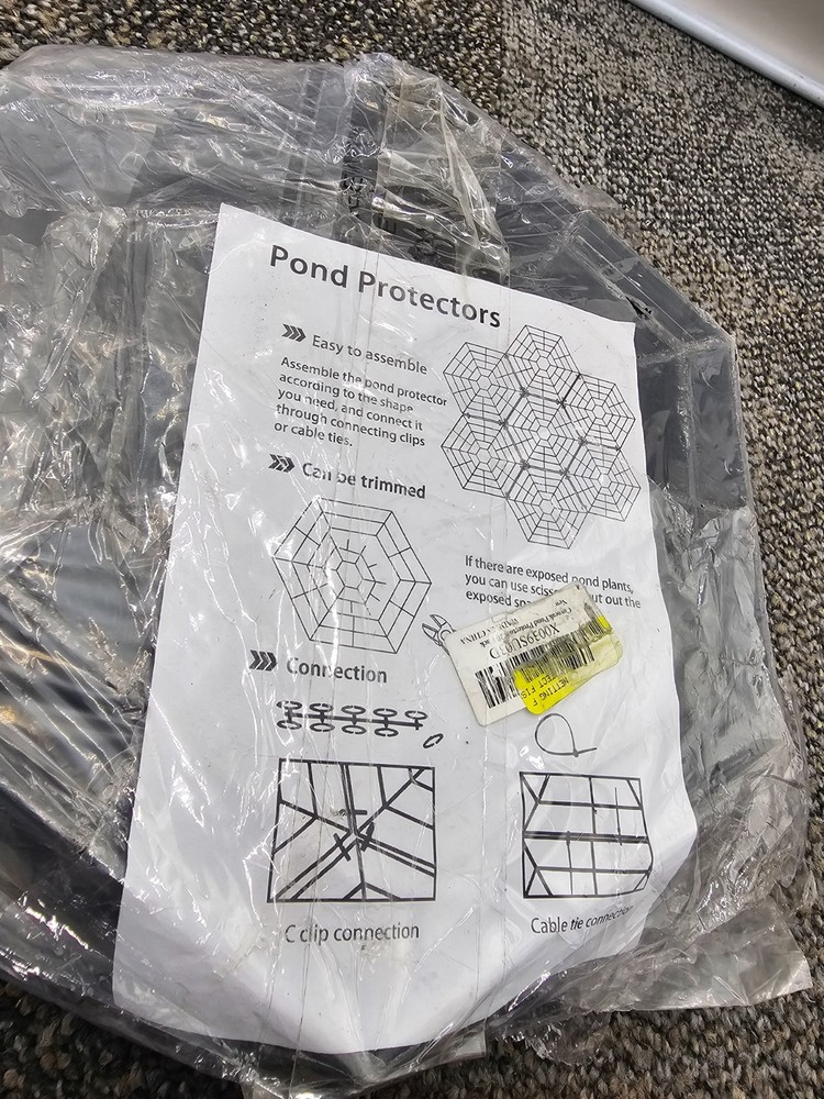 (QTY 60) Covoeak Pond Protector Plastic Web Hexagonal Pond Guard Netting