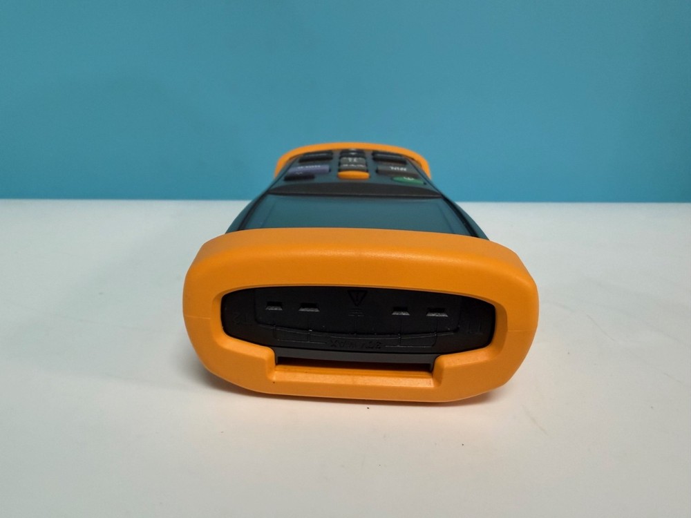Fluke 54 IIB Dual Input Digital Thermometer