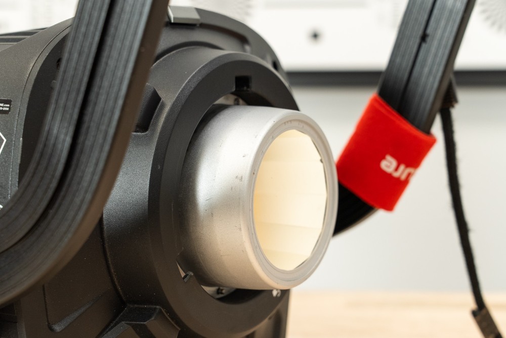 Aputure LS 1200d Pro Daylight LED Monolight w/ Reflectors and Cases