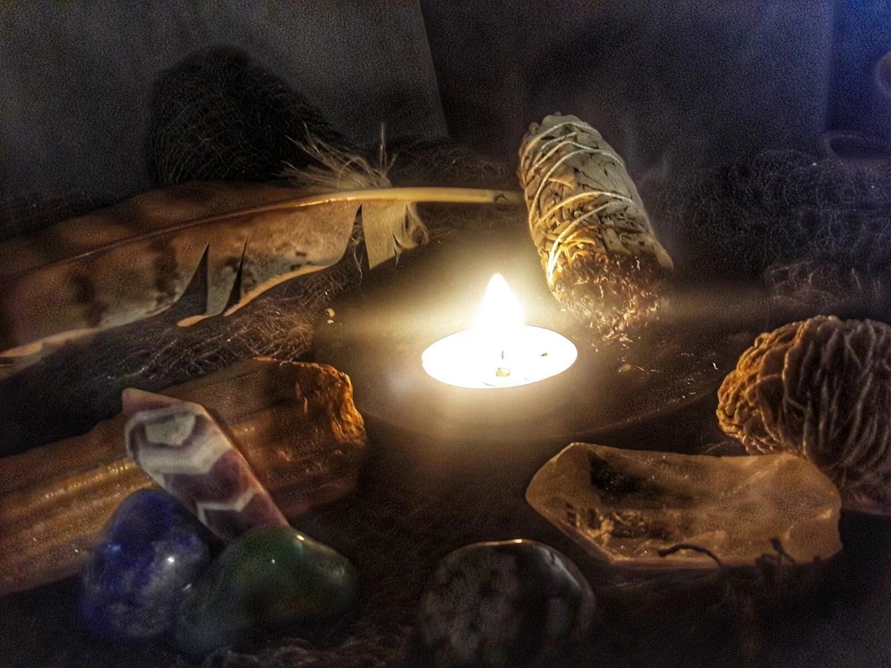 Teaching Tarot and how to read and perform rituals safely
