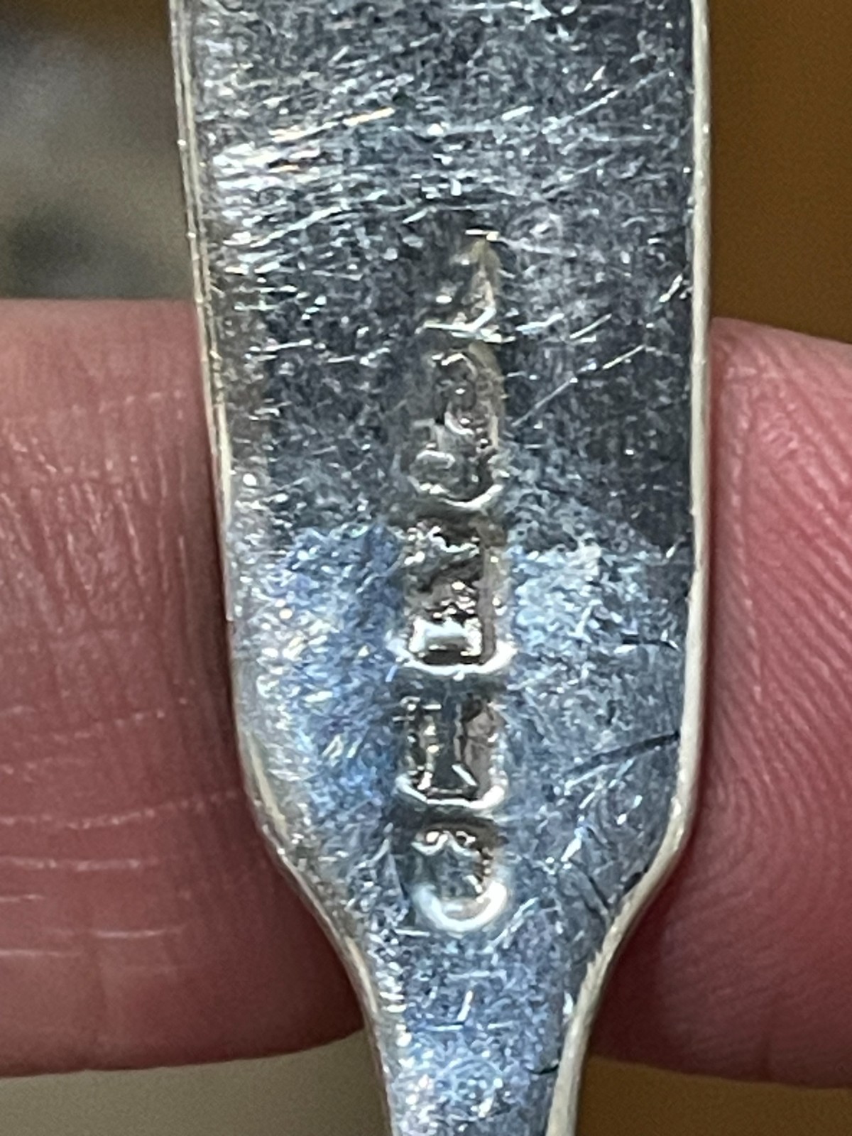 3 ANTIQUE GEORGE III SILVER SALT SPOONS 20 g