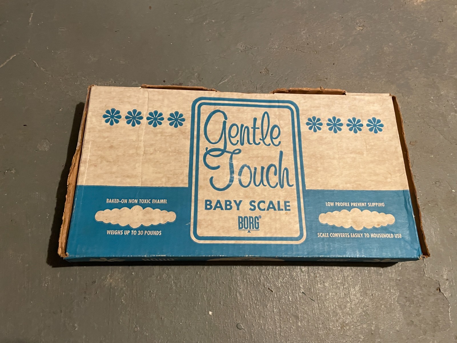 NIB ViNTAGE BABY SCALE: New in Box Borg Gentle Touch Baby Scale with Documents