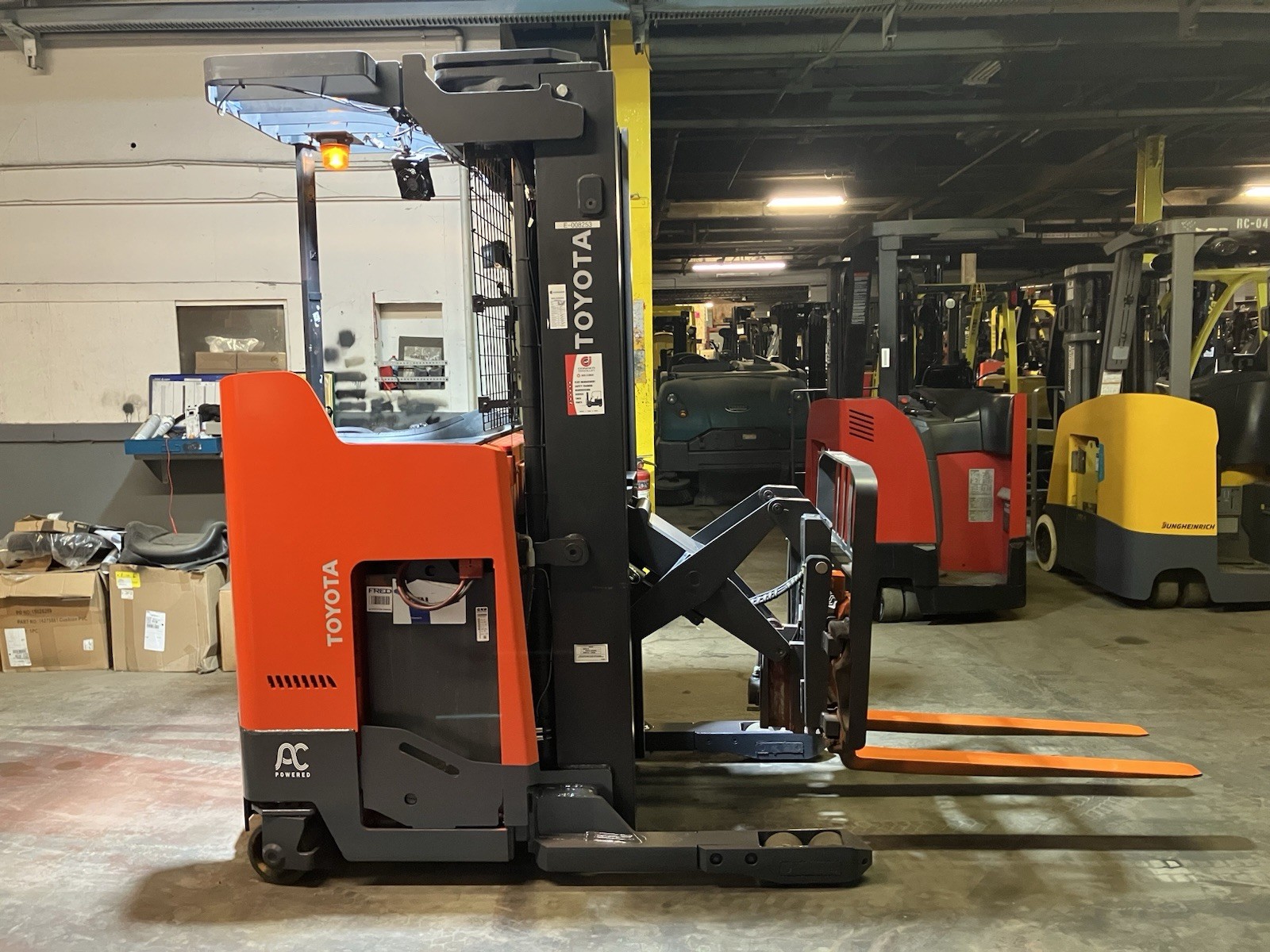 2019  Toyota 3500 LB Reach Forklift 211 Max Lift Model # 9BRU18