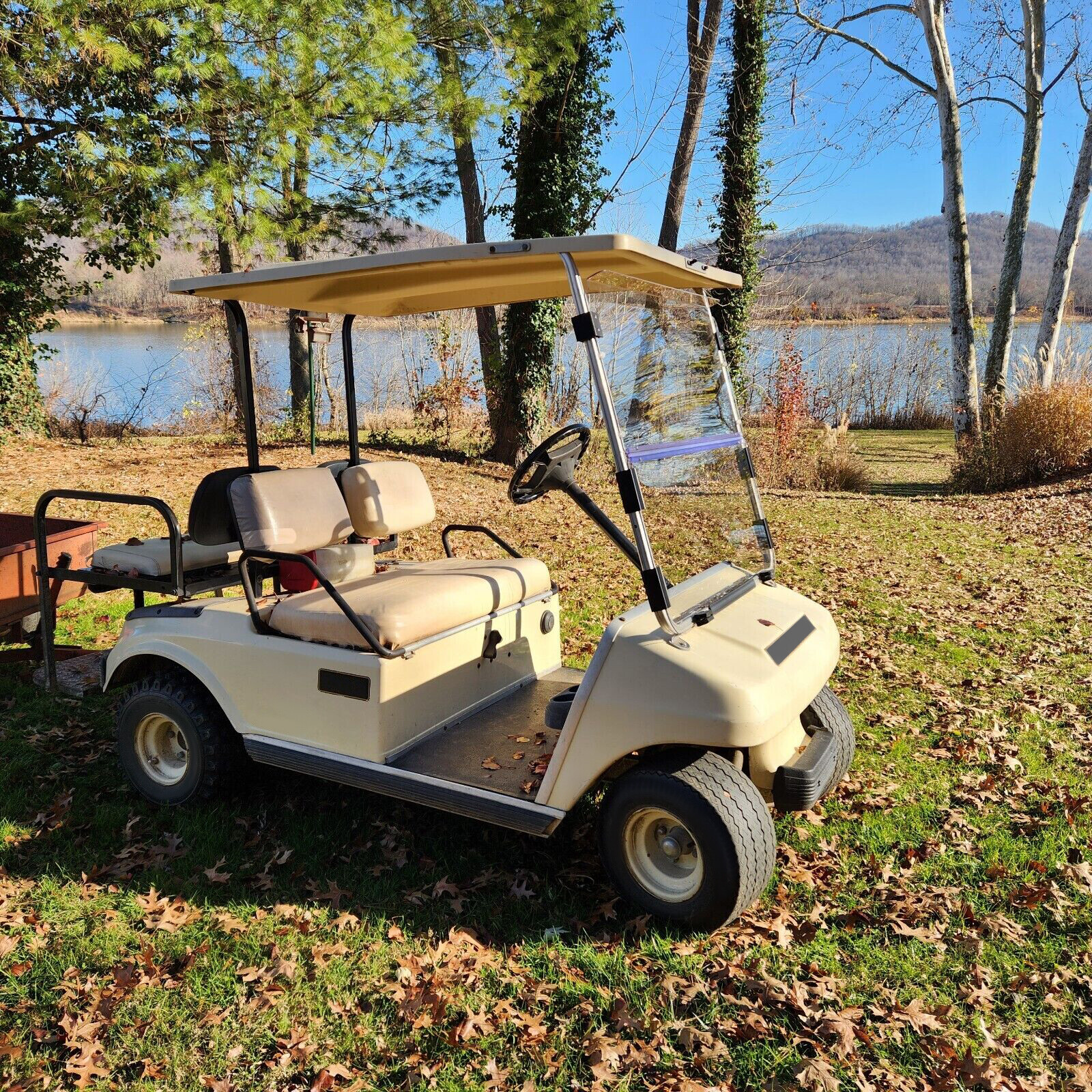 Clear Folding Golf Cart Windshield Clear Acrylic For Club Car DS 1982-2000.5