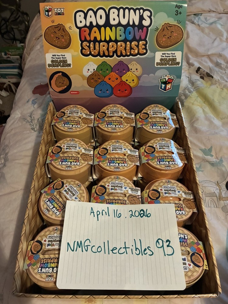 Bao Bun's Rainbow Surprise 24 PIECES With Display Case !!