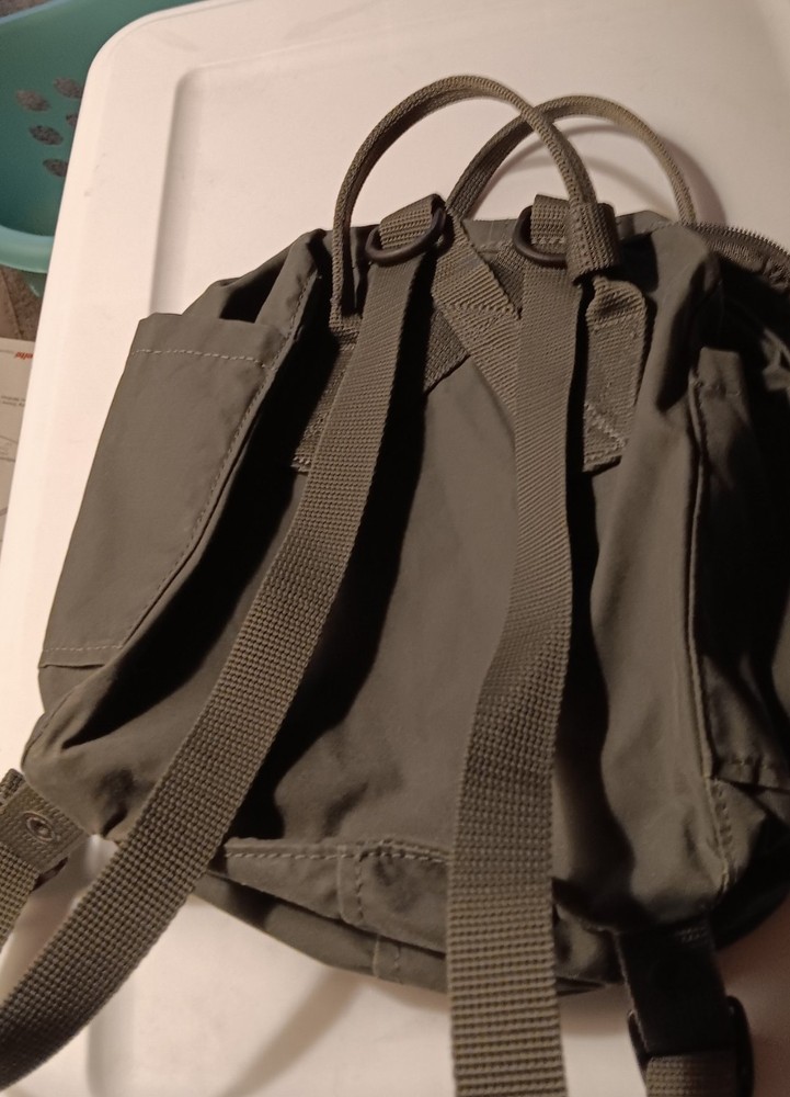 Fjallraven Kanken Backpack- KANKEN MINI Bag -Gray VERY EUC!
