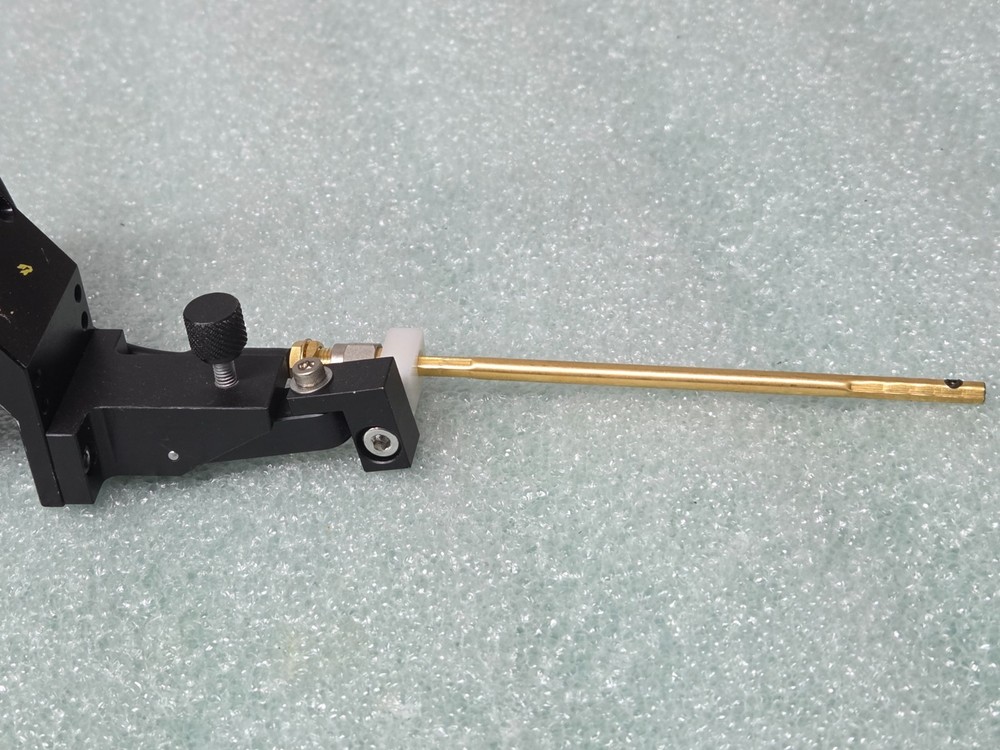 CASCADE MICROTECH DCM 210 PRECISION POSITIONER