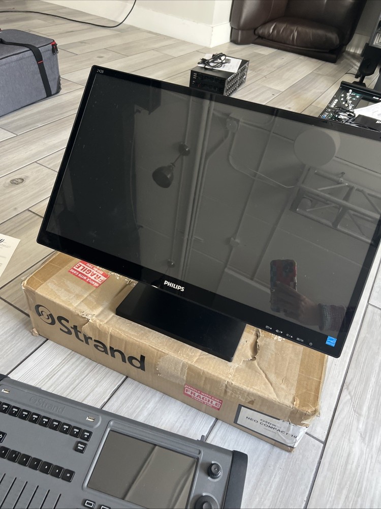 Strand Neo Compact 10