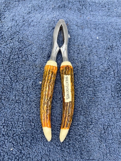 Great Smoky MTS Vintage Lobster Cracker
