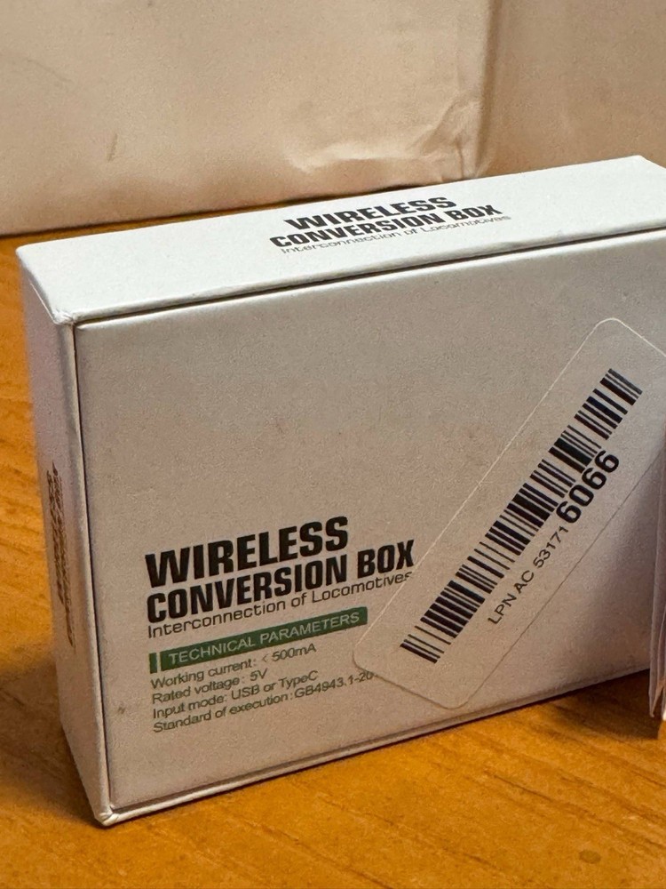 USB Wireless CarPlay Adapter