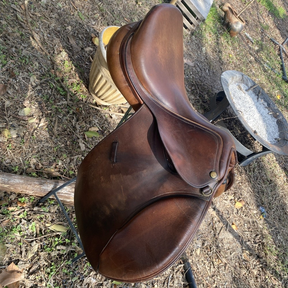 Dover Circuit English 17" saddle