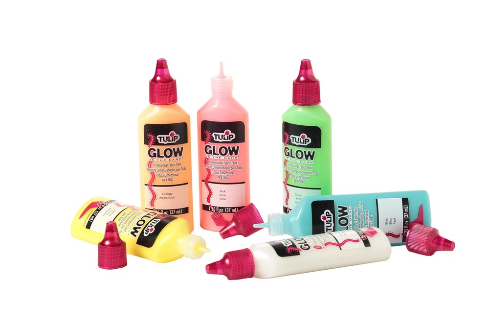 17581 Dimensional Metallic Fabric Paint 6pack glow