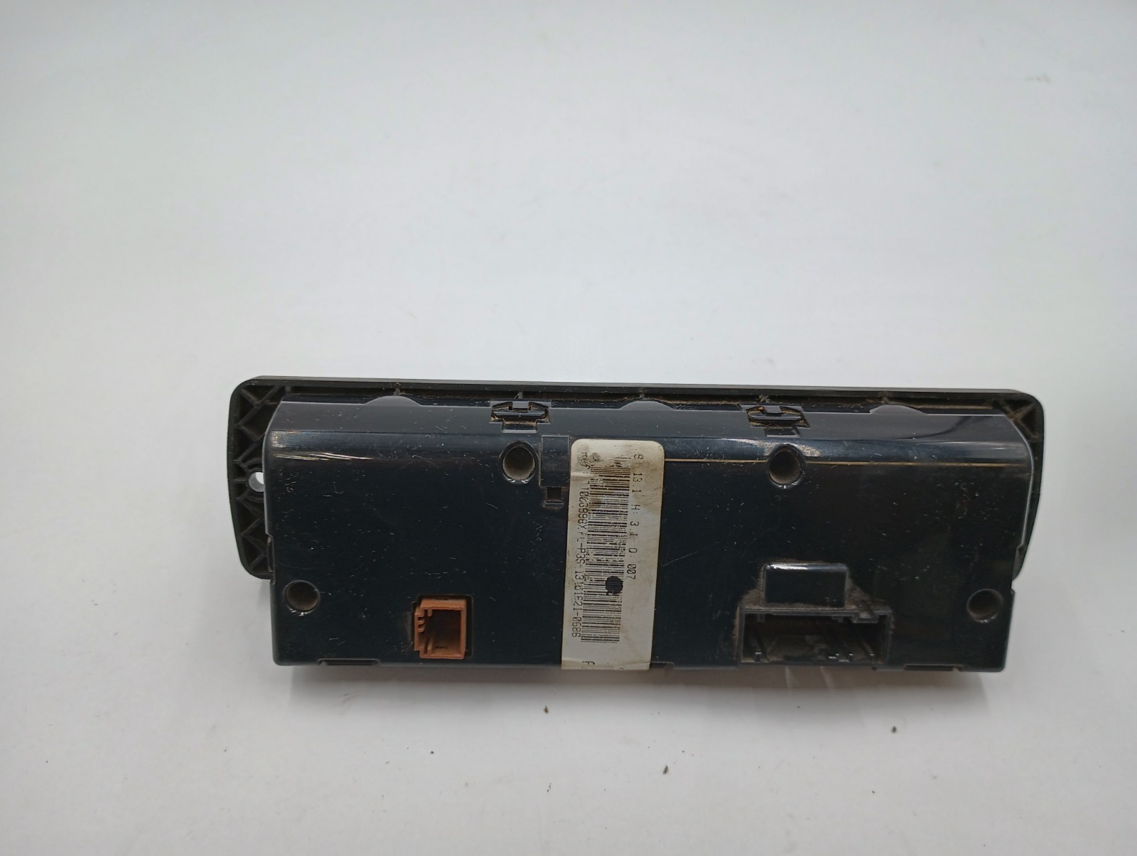 GENUINE OEM FREIGHTLINER CASCADIA A22-60645-501 A/C HEATER CLIMATE CONTROL UNIT