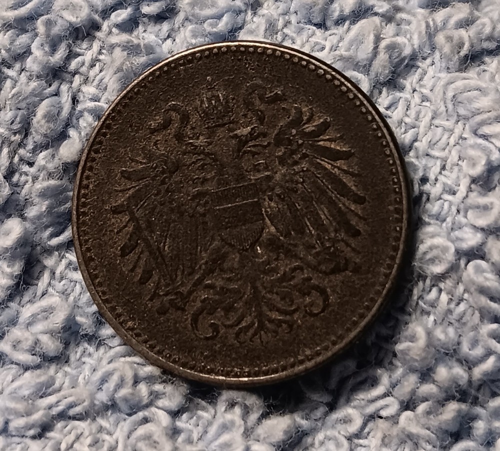 Austrian 1916 20 Heller Coin , KM#2826