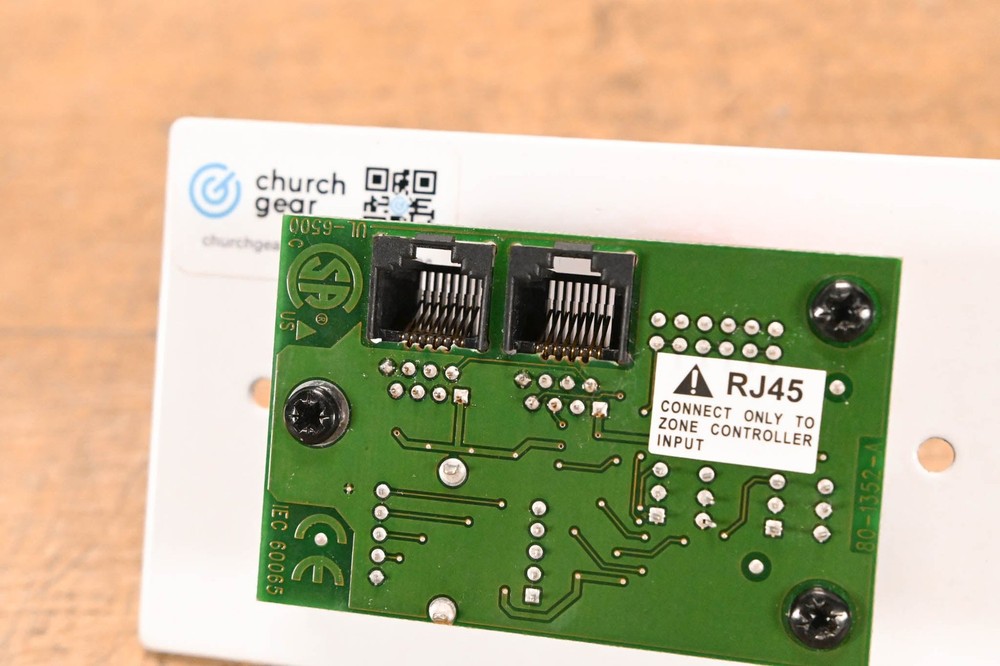 dbx ZC-8 Wall-Mounted Zone Controller CG01SP6