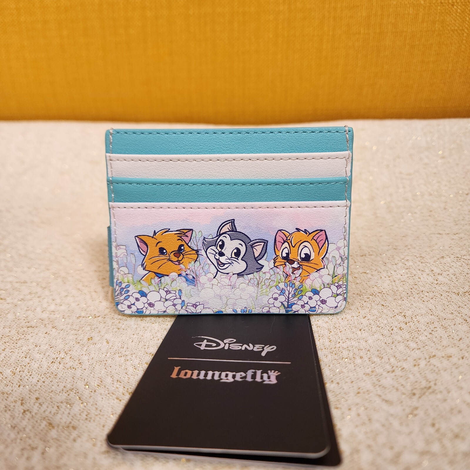Loungefly Disney Cats Flower Field Cardholder Wallet Marie Dinah Figaro Oliver