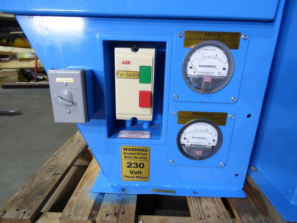 DENRAY BACKDRAFT TABLE 3HP UNUSED