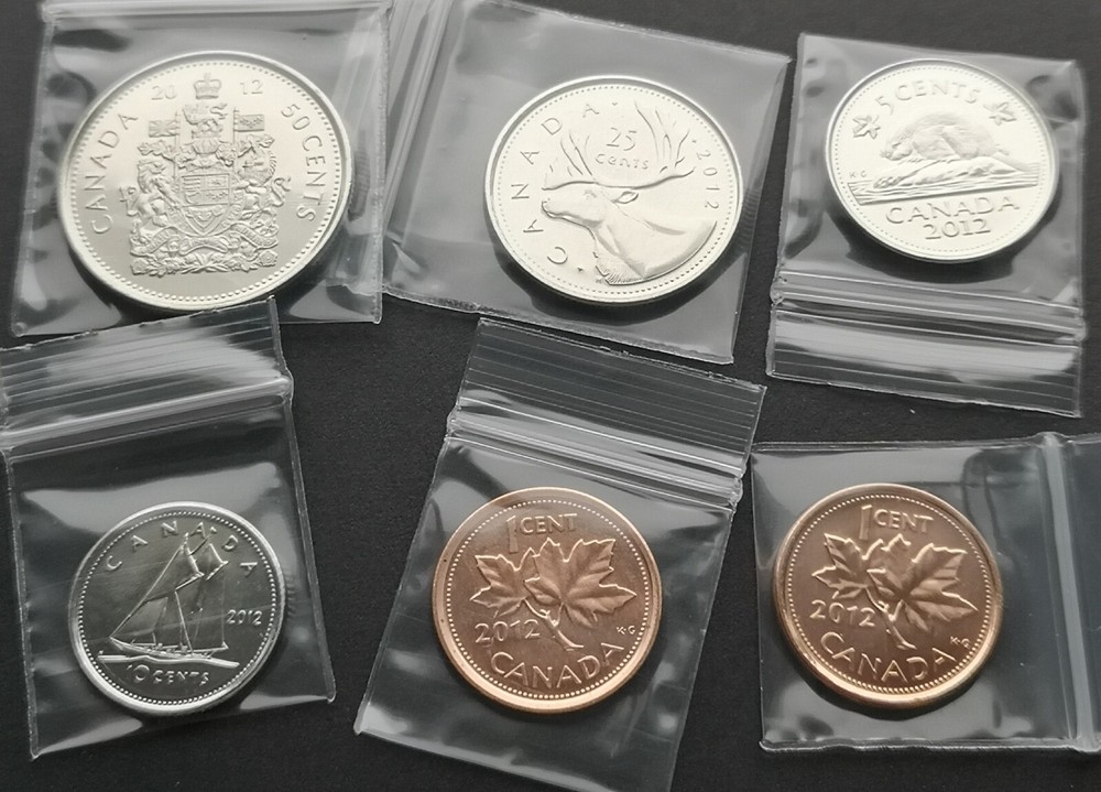 *** CANADA  2012  UNCIRCULATED  COINS  SET ***