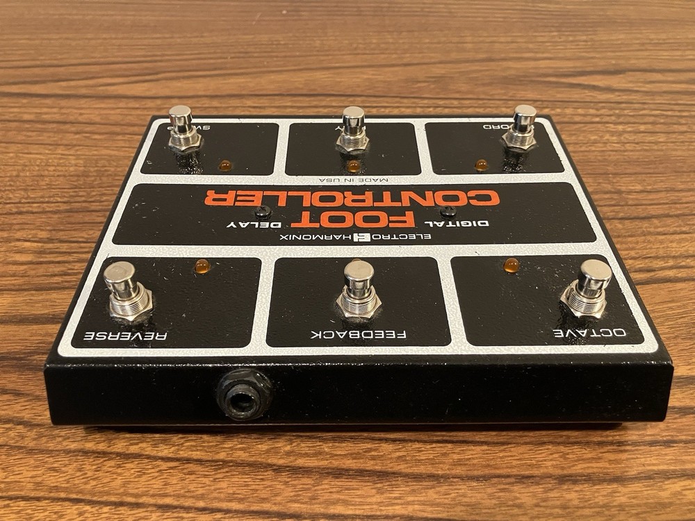 2010s Electro Harmonix 16 Second Digital Delay Effect Pedal W/Controller Adapter