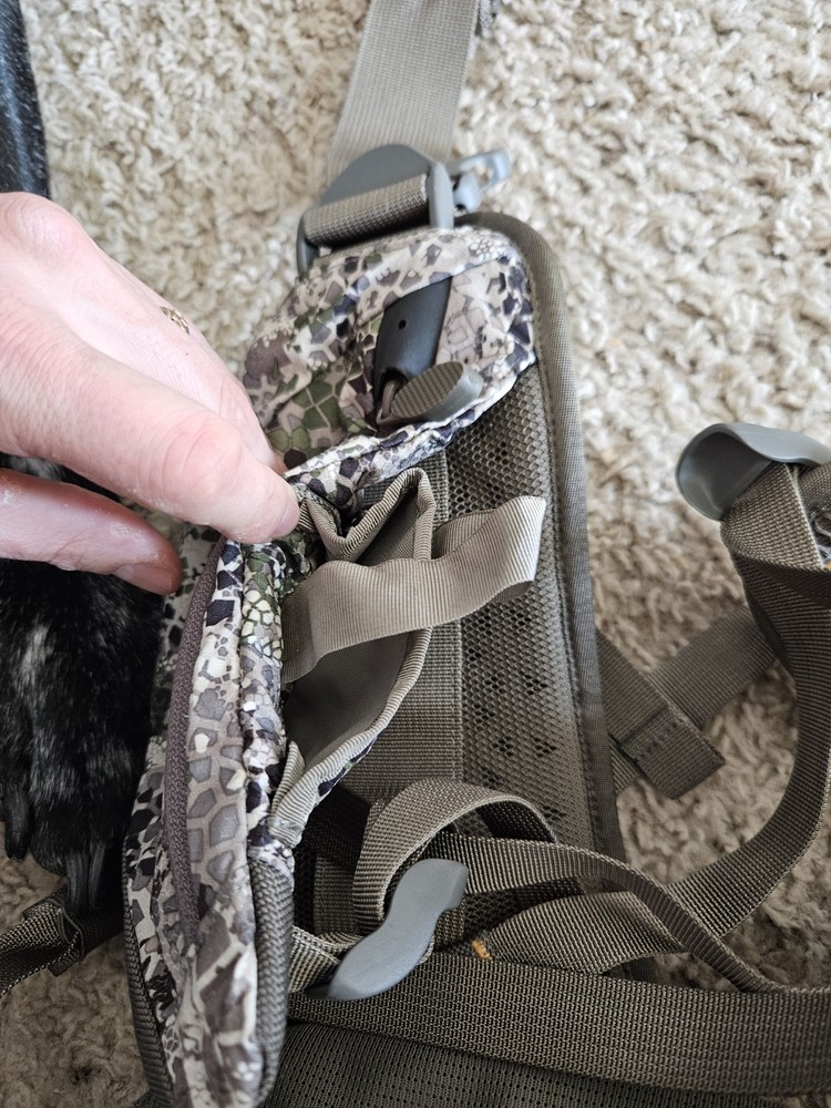 Badlands Sacrifice LS Backpack