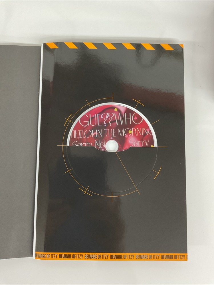 Guess Who by Itzy (CD, 2021)