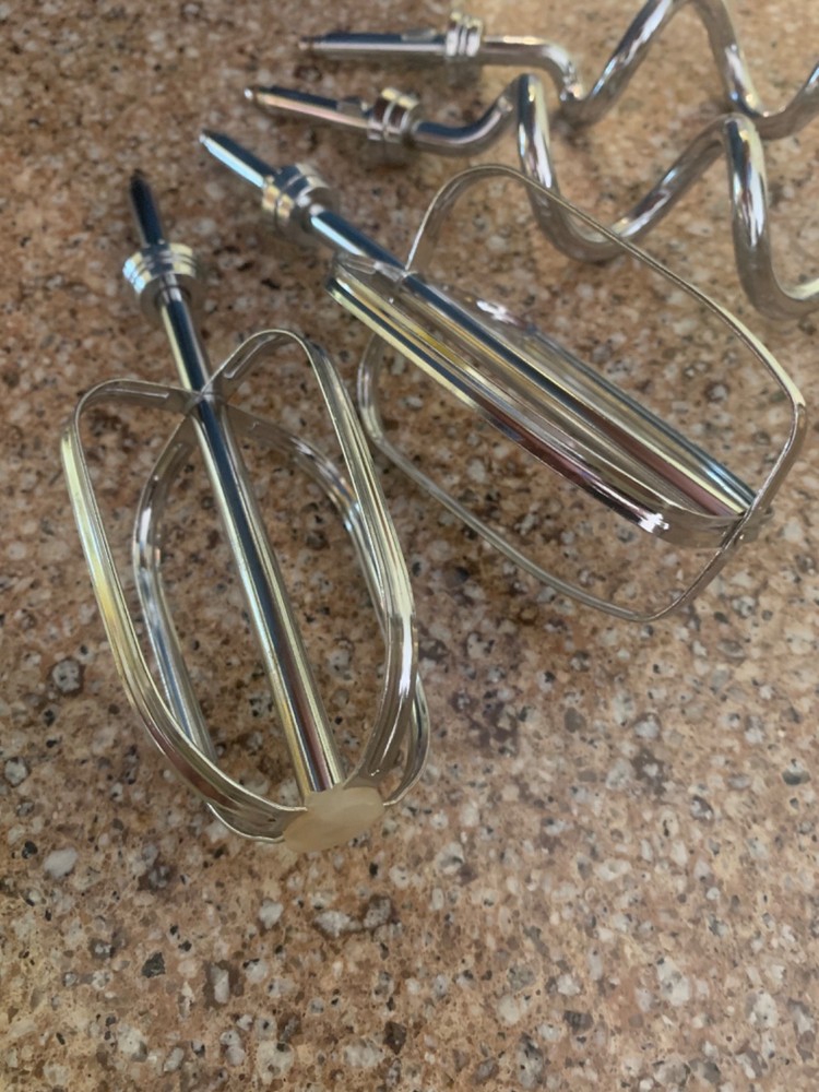 Oster Regency Kitchen Center Mixer Beaters & Dough Hooks Attachments