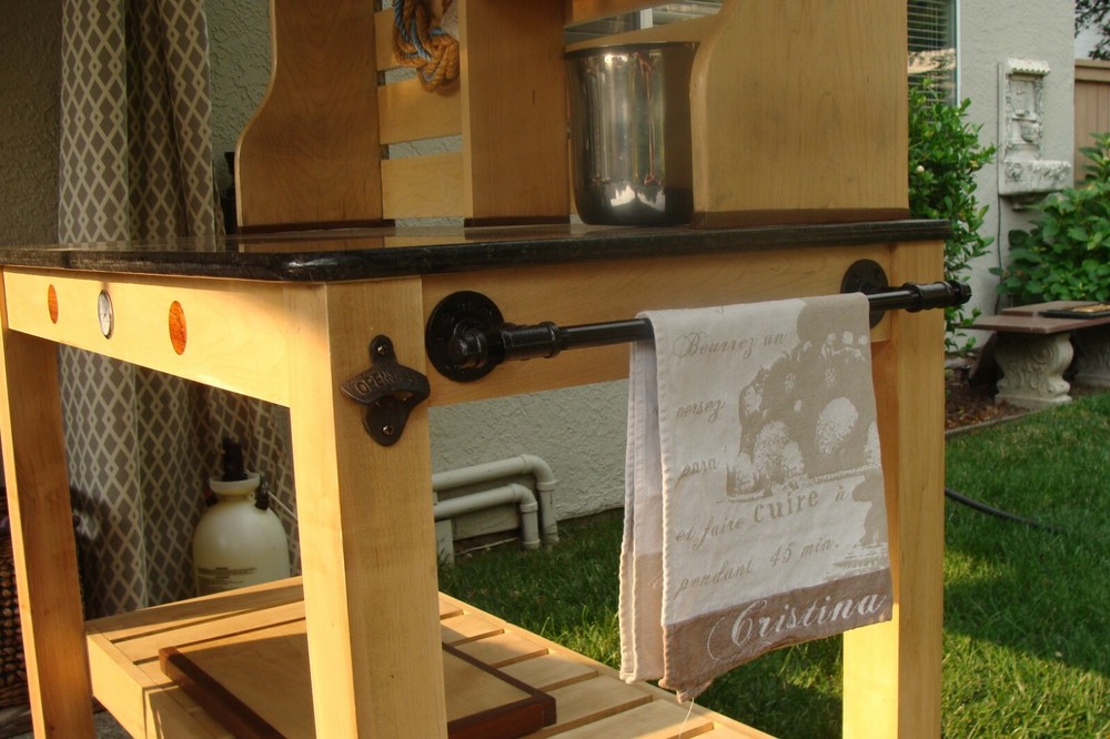Serving Cart (Maple/Granite)