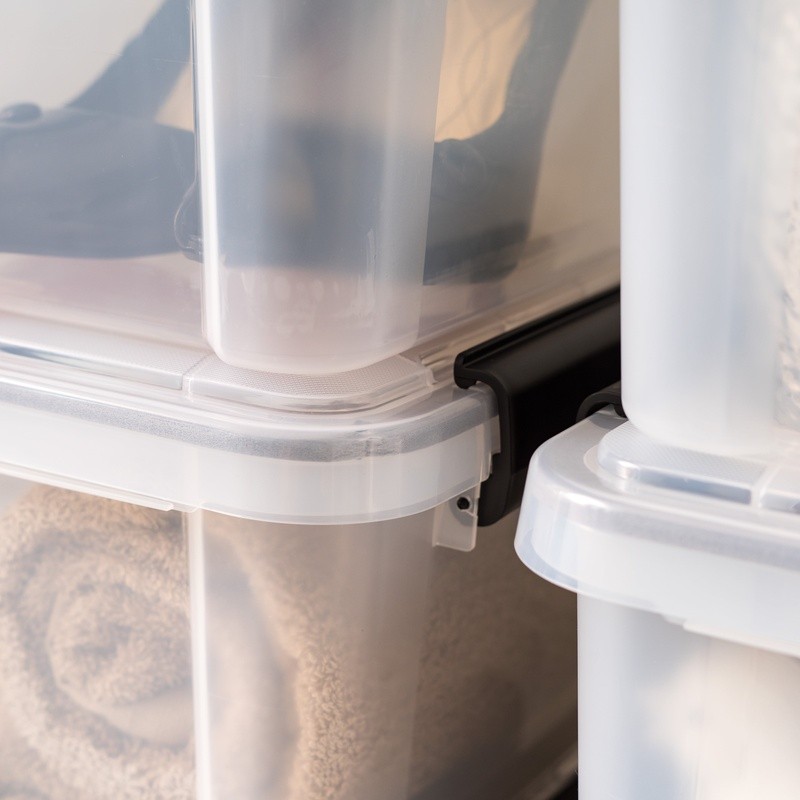 WeatherPro 6.5 Quart Storage Container Stackable Plastic Bin W/ Latching Lid New