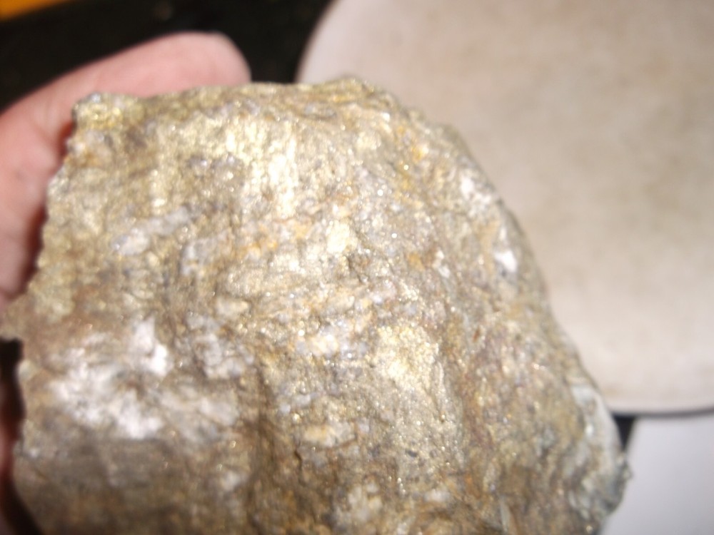 Gold, silver, copper, 62 grams samples ,ore high grade .